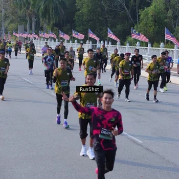 Runner Photo 7132877