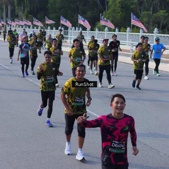 Runner Photo 7132878