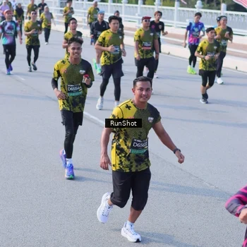 Runner Photo 7132888