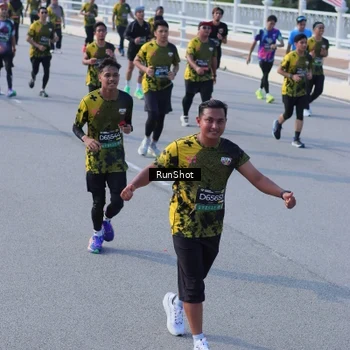 Runner Photo 7132890