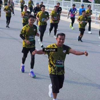 Runner Photo 7132898