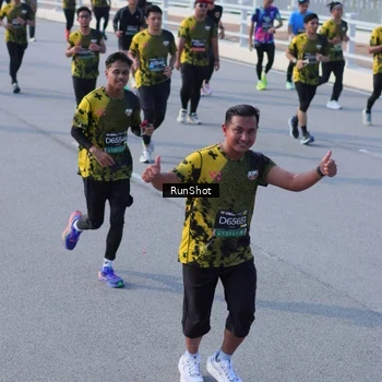 Runner Photo 7132903
