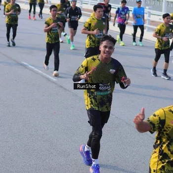 Runner Photo 7132909