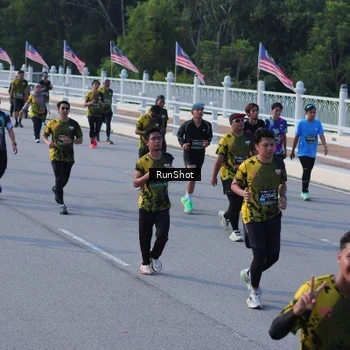 Runner Photo 7132910