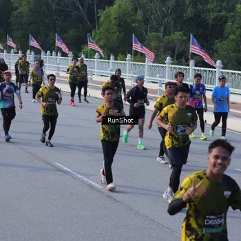 Runner Photo 7132911