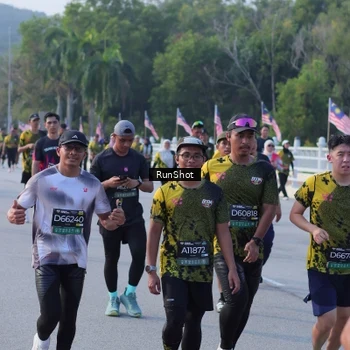 Runner Photo 7132913