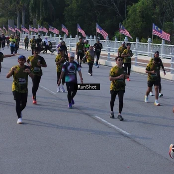 Runner Photo 7132918