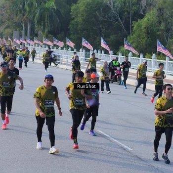 Runner Photo 7132941