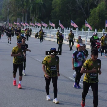 Runner Photo 7132947