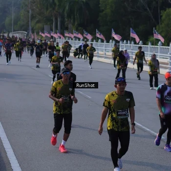 Runner Photo 7132950