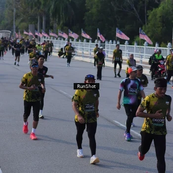 Runner Photo 7132952