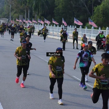 Runner Photo 7132956