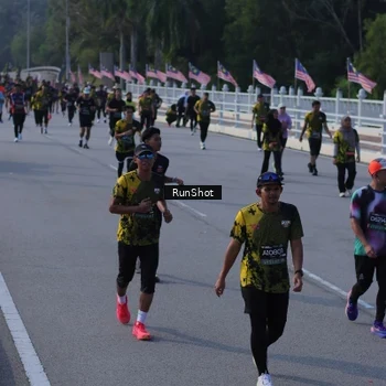 Runner Photo 7132958