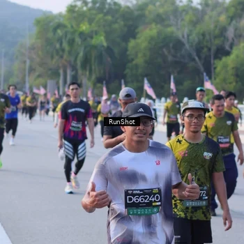 Runner Photo 7132959