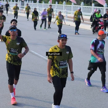 Runner Photo 7132960