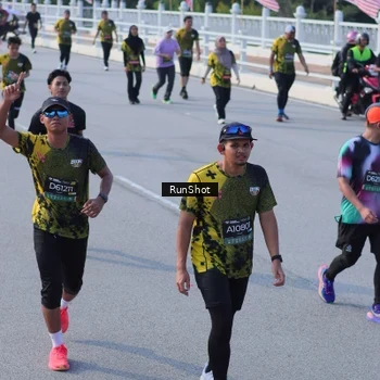 Runner Photo 7132962