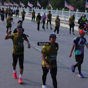 Runner Photo 7132963