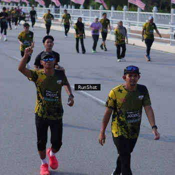 Runner Photo 7132966