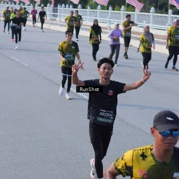 Runner Photo 7132991