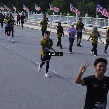 Runner Photo 7132998