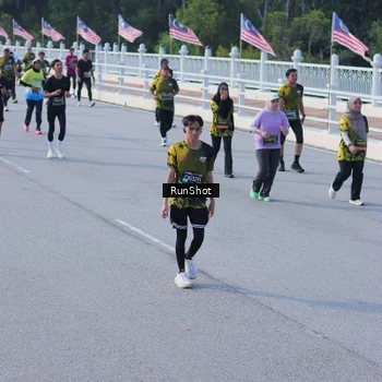 Runner Photo 7132999