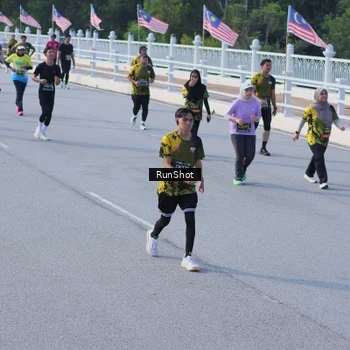 Runner Photo 7133003