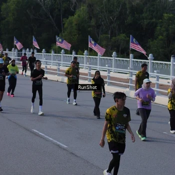 Runner Photo 7133009