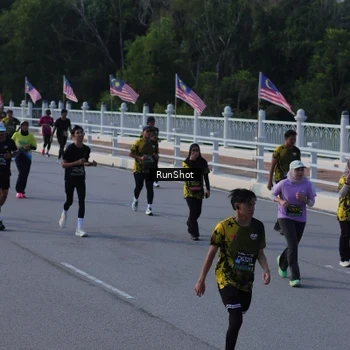 Runner Photo 7133010