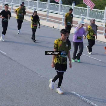 Runner Photo 7133020