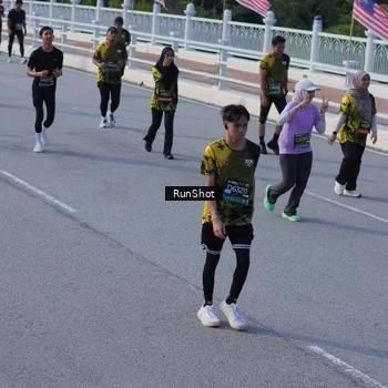 Runner Photo 7133022