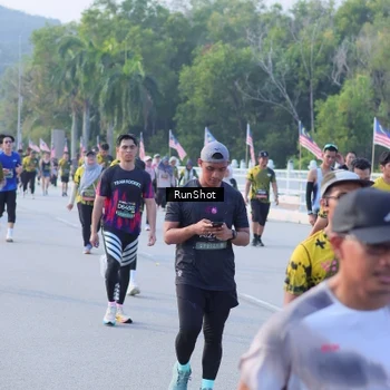 Runner Photo 7133023