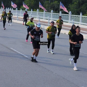 Runner Photo 7133027