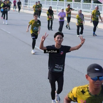 Runner Photo 7133030