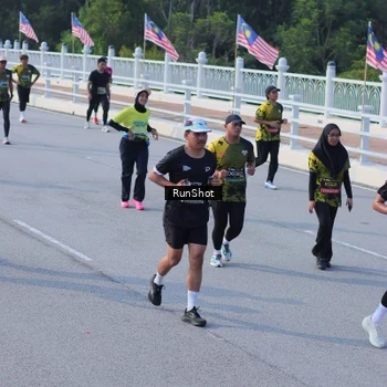 Runner Photo 7133033