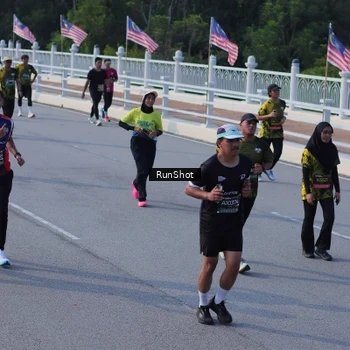 Runner Photo 7133036