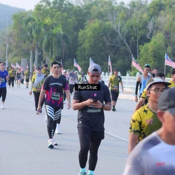 Runner Photo 7133039