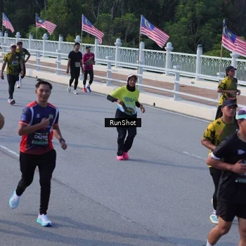 Runner Photo 7133041