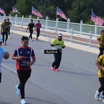 Runner Photo 7133044