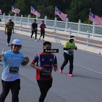 Runner Photo 7133045