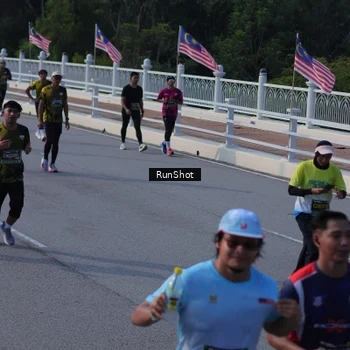 Runner Photo 7133056