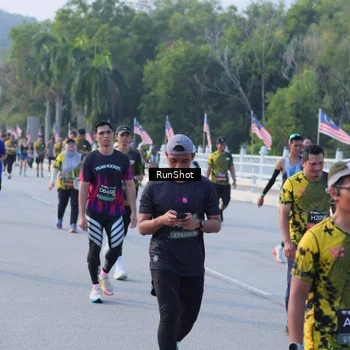 Runner Photo 7133065