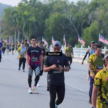 Runner Photo 7133066