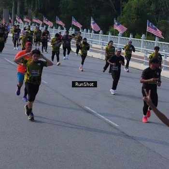 Runner Photo 7133082