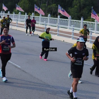 Runner Photo 7133083