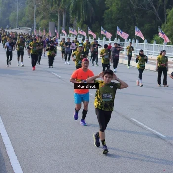 Runner Photo 7133086