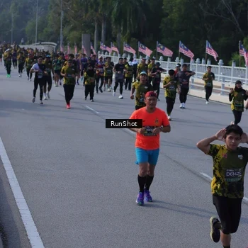 Runner Photo 7133095