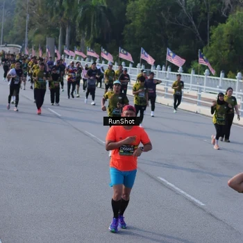 Runner Photo 7133106