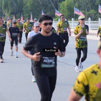 Runner Photo 7133110
