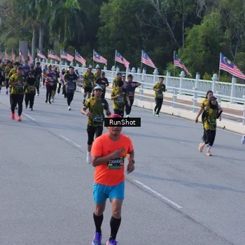 Runner Photo 7133114