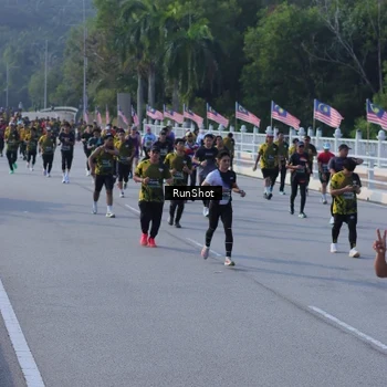 Runner Photo 7133129